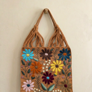 Sac cabas brodé à la main